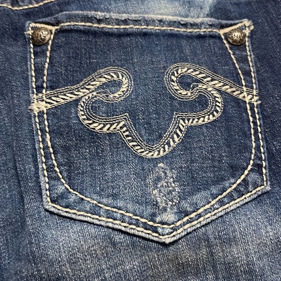 Skinny lightly distressed jeans.  Worn twice. - Picture 5 of 7